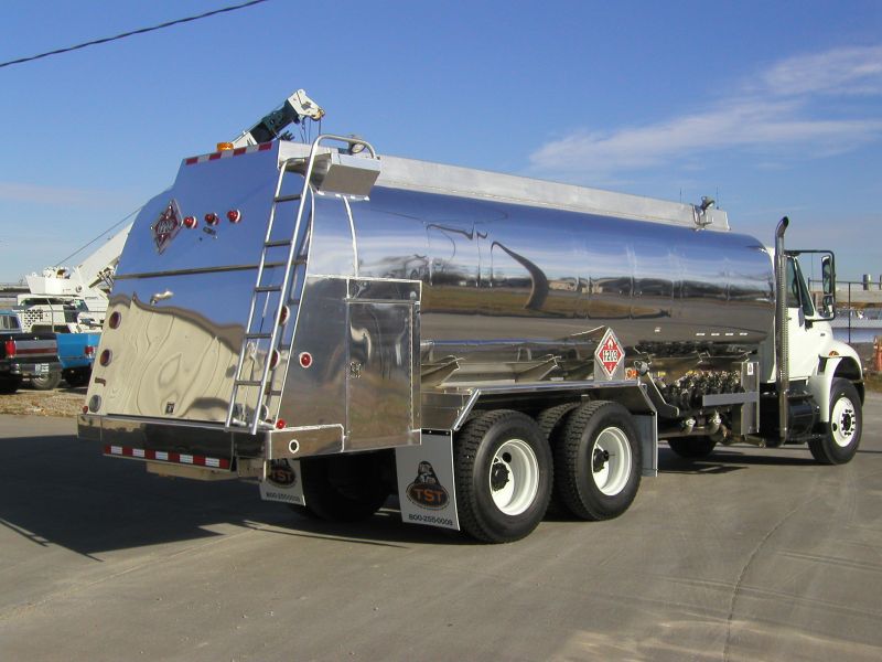 Custom Refined Fuel Tank Wagons in Virginia Truck Service of Virginia